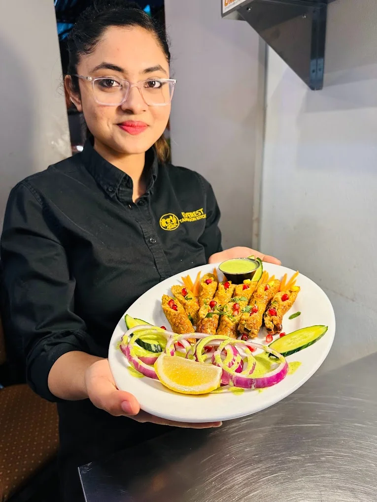 Everest Tandoori Kitchen