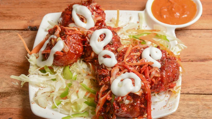 Chicken Schezwan Momos